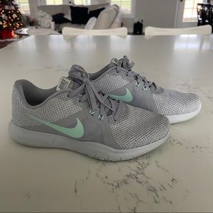 Mint and Grey Nike sneakers women’s size 7